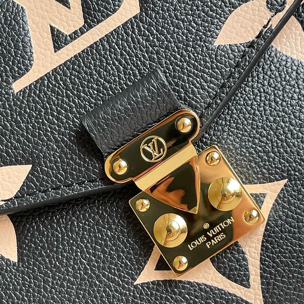 LV Pochette Métis