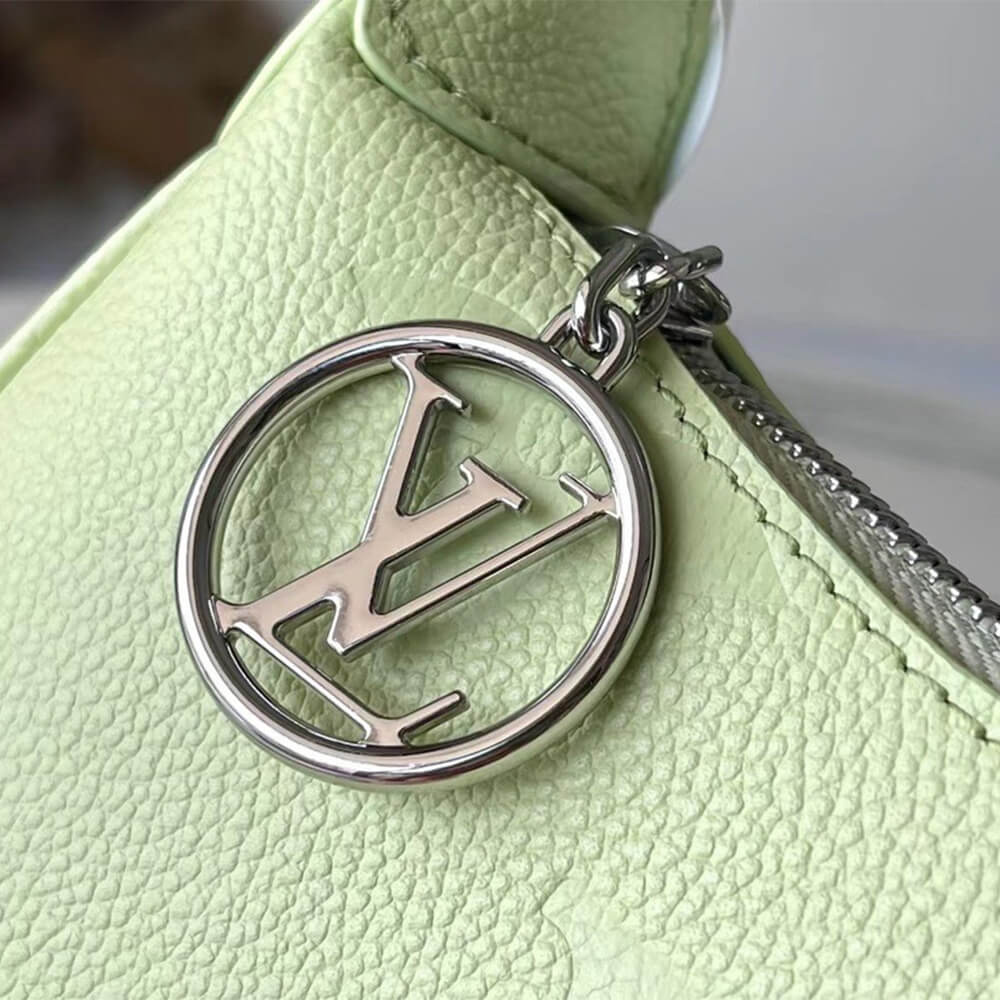 LV Mini Moon